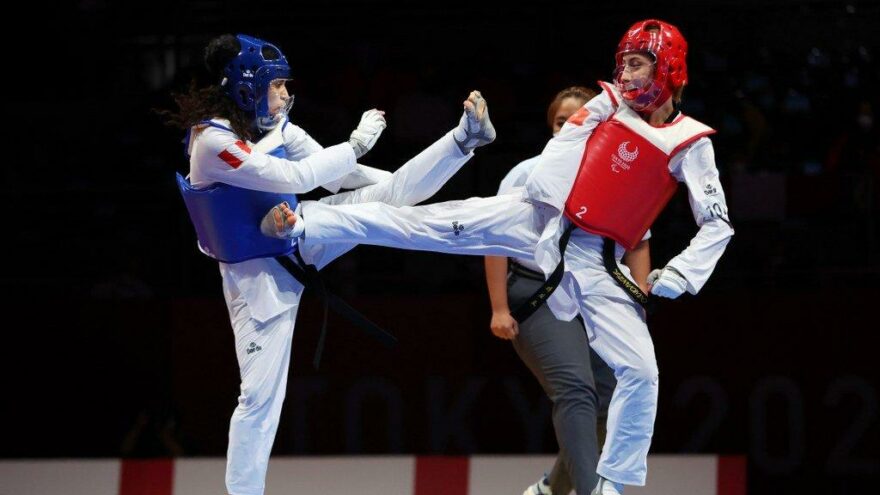 Dünya Para Taekwondo Şampiyonası’nda Meryem Betül Çavdar altın madalya kazandı.