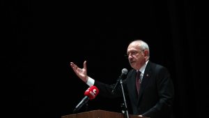 Kılıçdaroğlu’ndan Erdoğan’a Birkaç Başörtülü Yanıtı