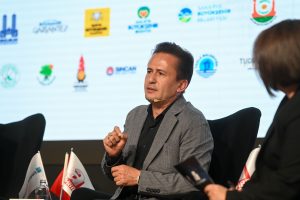 Tuzla Belediye Başkanı Dr. Şadi Yazıcı, “Dijital Okuryazarlık Seferberliği Başlattık”