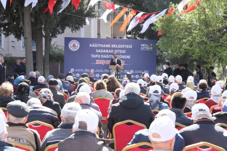 30 Yıllık  Sadabad Sitesi’nin Tapu Sorunu Çözüldü!