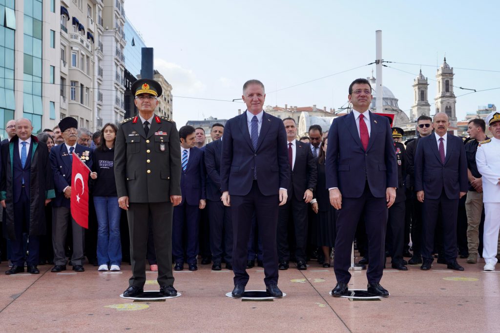 İstanbul’un Kurtuluşu’nun 100’ncü Yılı, Taksim’de Kutlandı