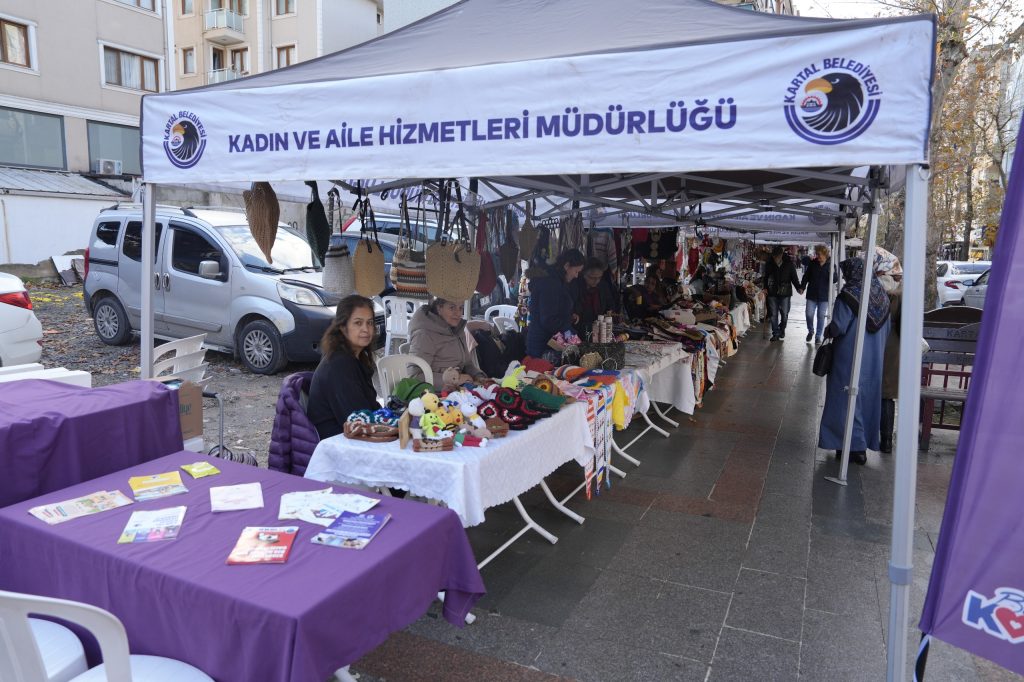 Kartal’da Yeni Yılın Işıltısı Kadın Emeğiyle Parlıyor