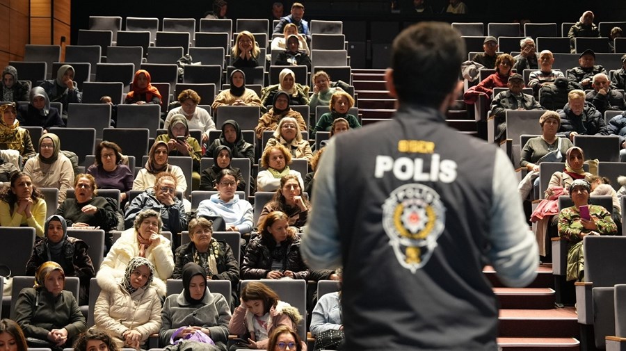 Maltepe’de Uyuşturucuyla Mücadeleye Karşı ‘Uyuma Aplikasyonu’ Tanıtıldı