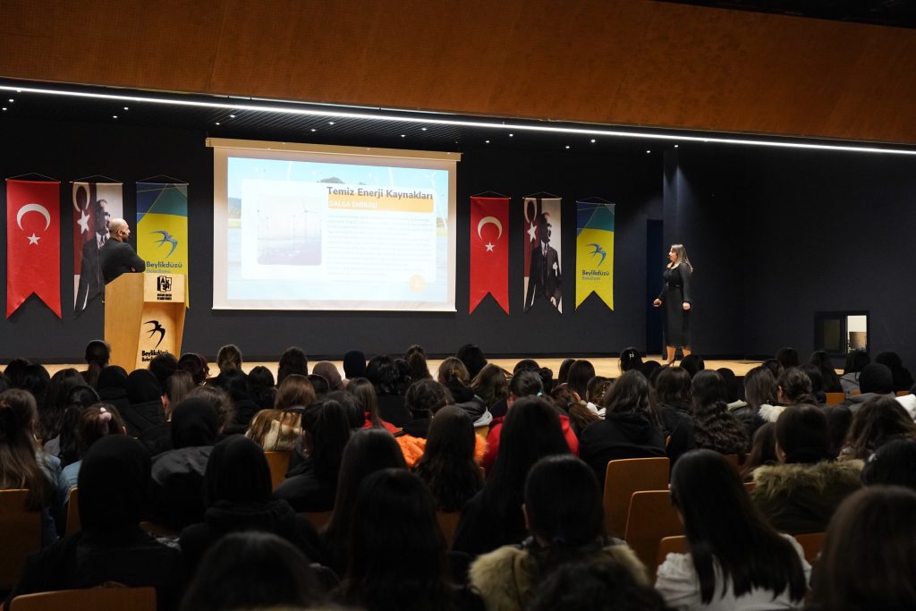 Beylikdüzü Belediyesi’nden Gençlere Çevre Bilinci Eğitimi