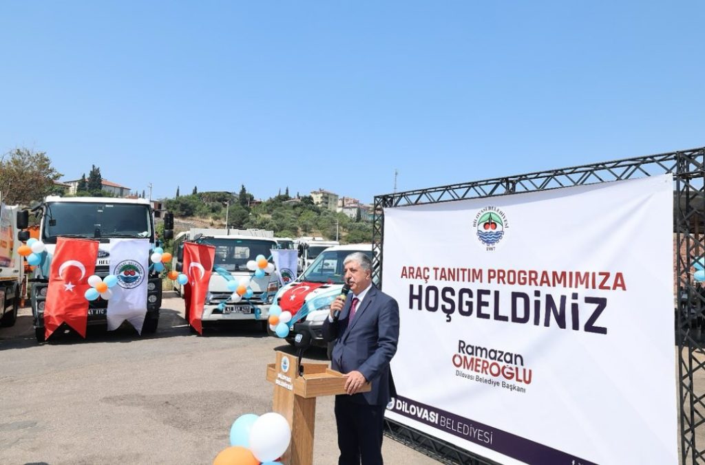 Dilovası Belediyesi Yeni Araçlarını Tanıttı