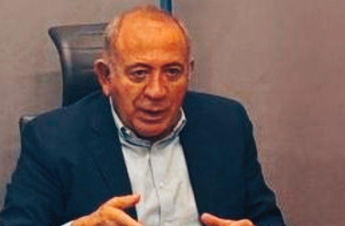 Gürsel Tekin’den ‘41 Çalışan İşten Çıkarıldı’ İddialarına Yalanlama