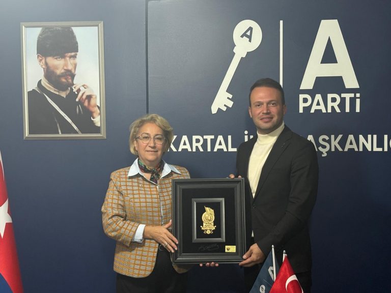 Anahtar Parti’den ADD Kartal Şubesi’ne Ziyaret: “Tek Önderimiz Atatürk’tür”
