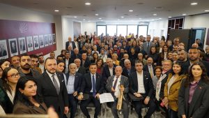 CHP İstanbul İl Başkanı Özgür Çelik Kartal’da Partililerle Buluştu