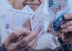 Emekli Maaşlarına Otomatik Kesinti Geliyor: 1 Ocak 2026’da Başlayacak
