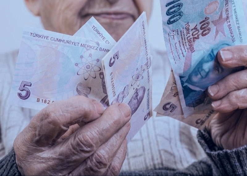 Emekli Maaşlarına Otomatik Kesinti Geliyor: 1 Ocak 2026’da Başlayacak