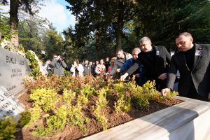 Merhum Başkan Mehmet Ali Büklü Vefatının 31. Yılında Mezarı Başında Anıldı