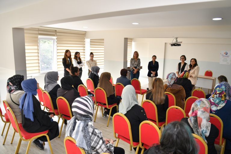 BEYLİKDÜZÜ’NDE ANNE DESTEK PROGRAMI BAŞLIYOR