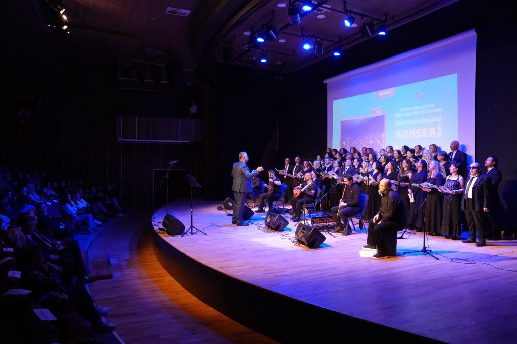 Kartal Belediyesi’nden 24 Kasım Öğretmenler Günü’nde Anlamlı Konser