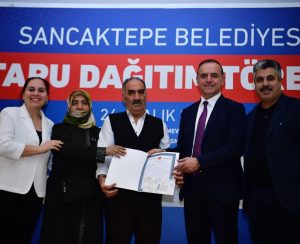 Sancaktepe’de 56 Hak Sahibi Tapularına Kavuştu!