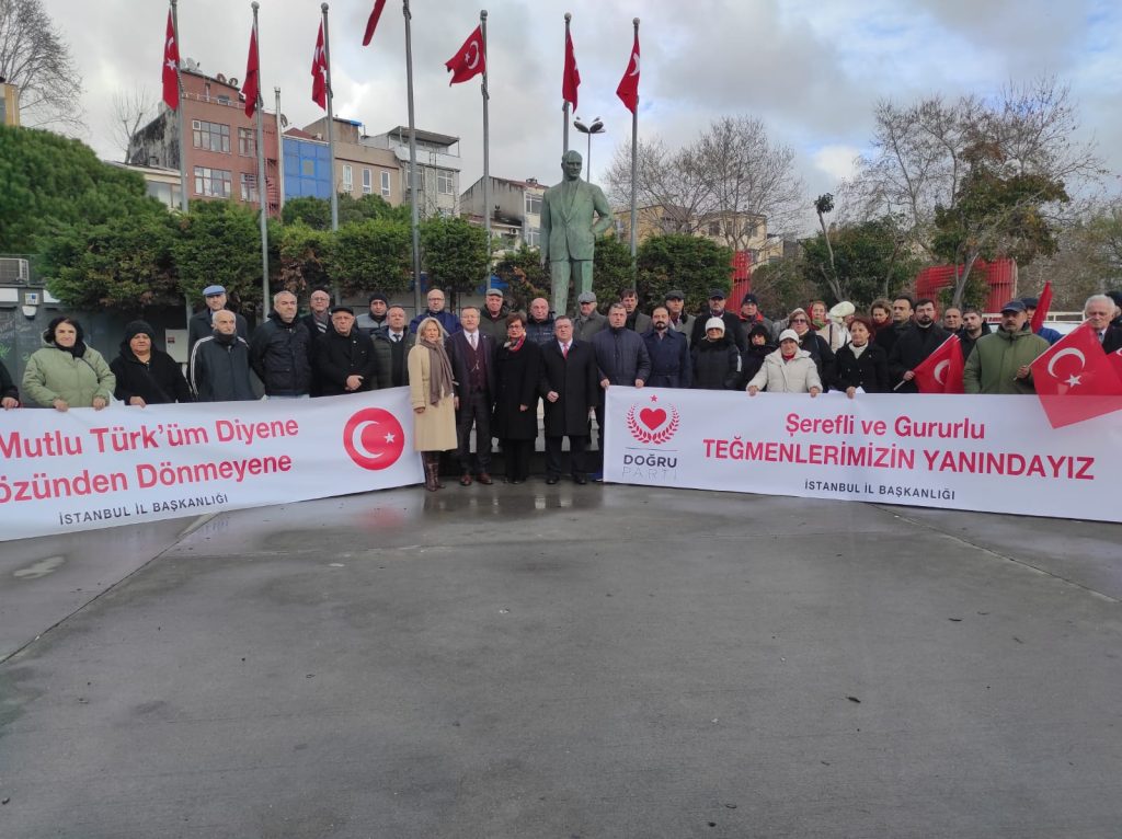 Doğru Parti’den Teğmenlere Destek Mesajı: “Yanınızdayız”