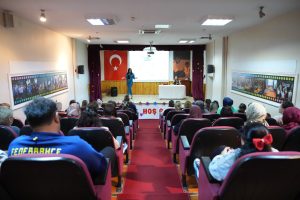 Kartal Belediyesi’nden Nefes Farkındalık Semineri