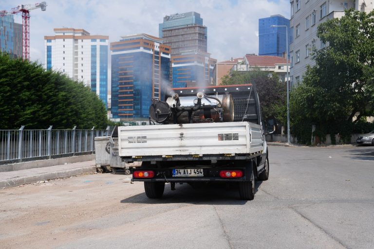 Kartal’da Haşereyle Mücadele Çalışmaları Aralıksız Devam Ediyor