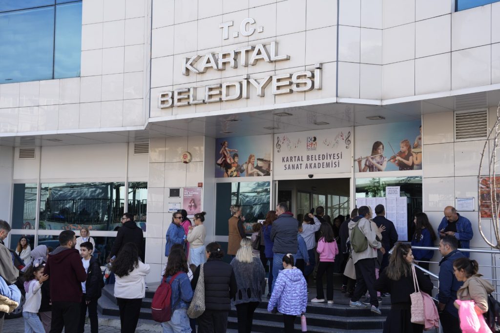 Geleceğin Müzisyenleri Kartal Belediyesi Sanat Akademisi’nde Yetişiyor