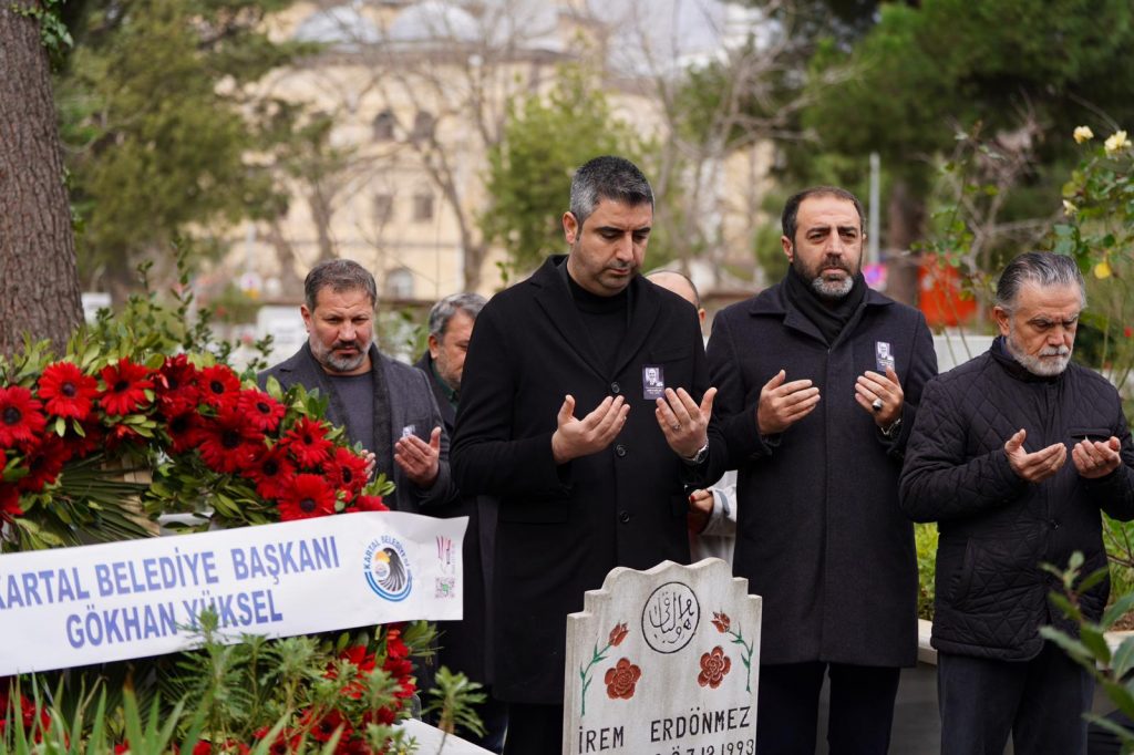 Kartal Eski Belediye Başkanı Arif Dağlar Kabri Başında Anıldı
