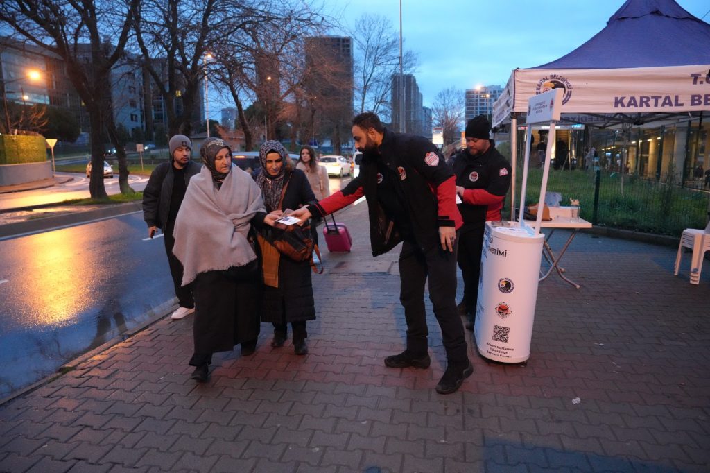 Kartal Belediyesi’nden Vatandaşa Bilgilendirici Deprem Rehberi