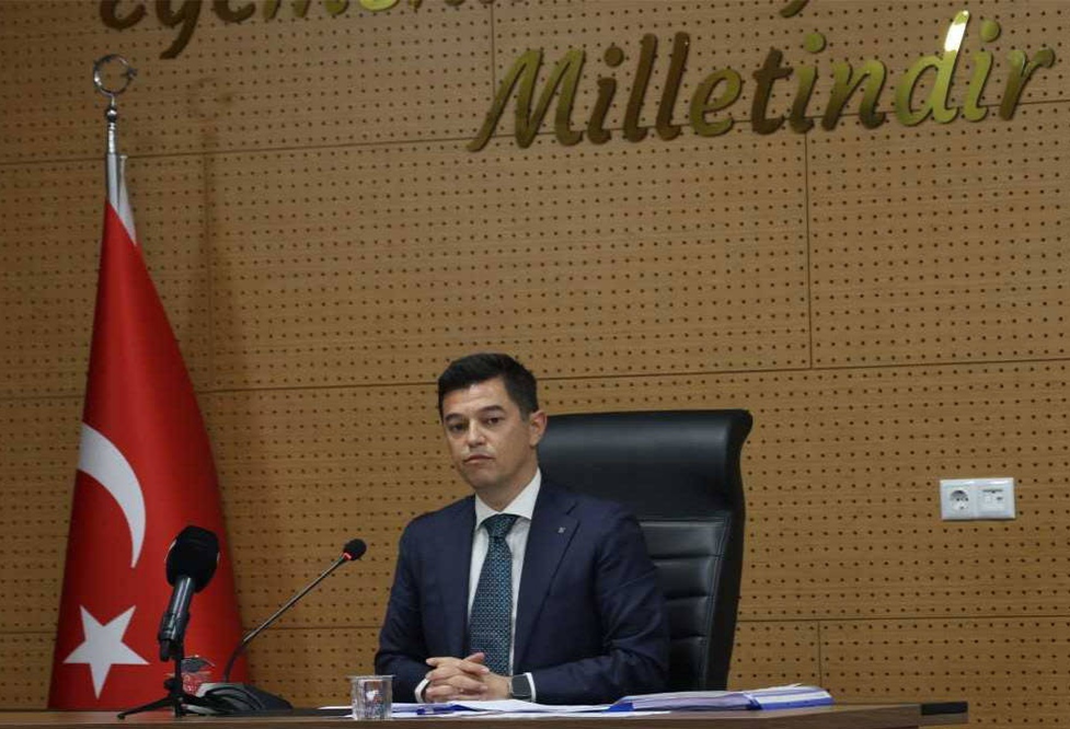 Marmaris Belediyesi’ne Gece Operasyonu: 3 Gözaltı, Başkan Ünlü’den “Münferit” Vurgusu