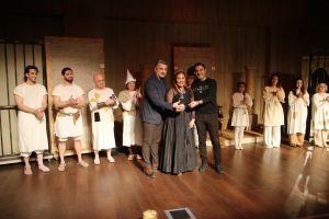 Kartal’da Tiyatro Rüzgârı: Hafta Boyunca Perdeler Kapanmıyor!