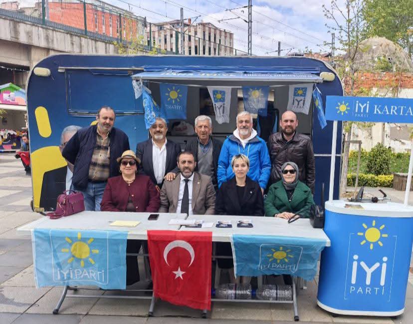 İYİ Parti Kartal’da Sahaya İndi: Mahalle Mahalle Yeni Dönem Başlıyor