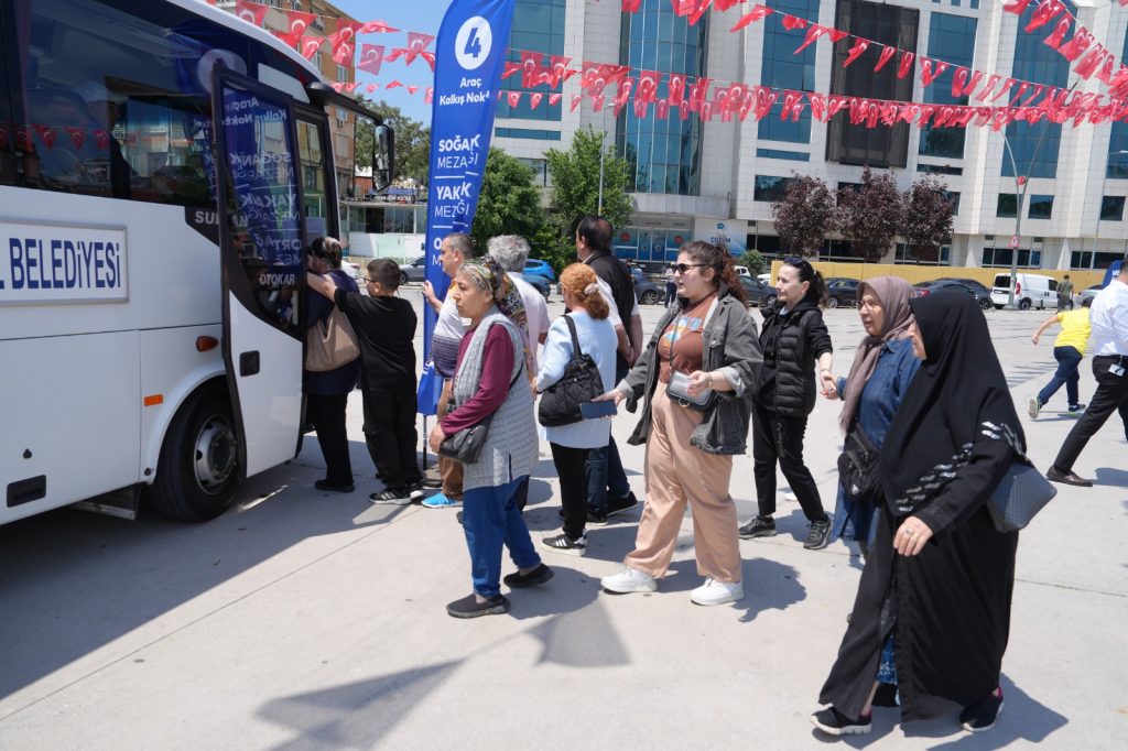 Kartal Belediyesi’nden Mezarlıklara Ücretsiz Ring Seferi