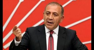 CHP İstanbul’da 7 İlçe Başkanı ve Yönetimi Görevden Alındı: Gürsel Tekin Gerekçeyi Açıkladı