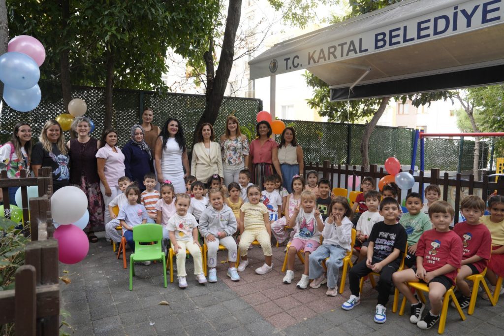 Kartal Belediyesi Kreşlerinde Bilim Şenliği Heyecanı